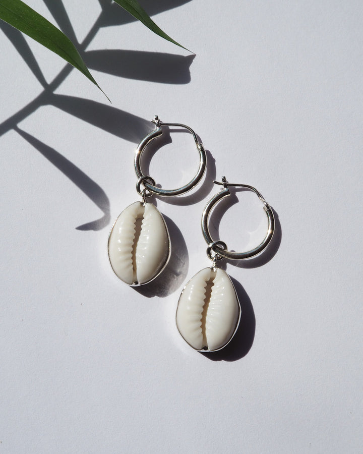 White Shell ~ Earring