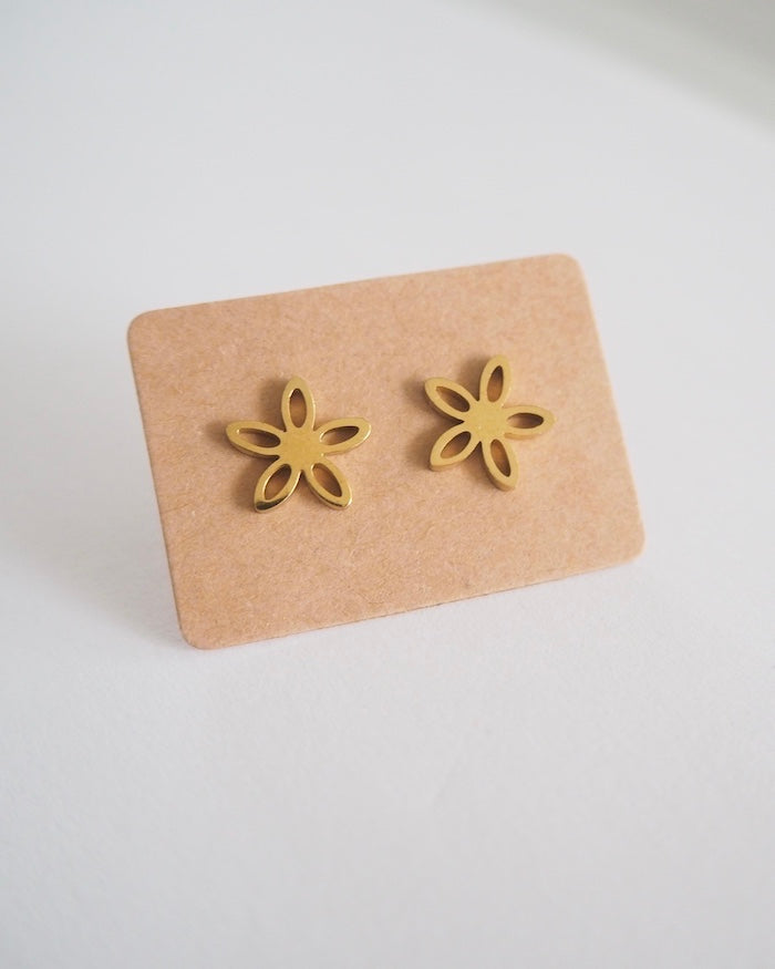 Flower - golden earrings