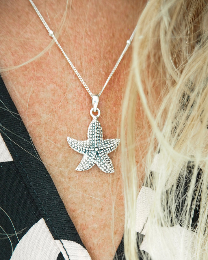 Sea Sparkle - Necklace